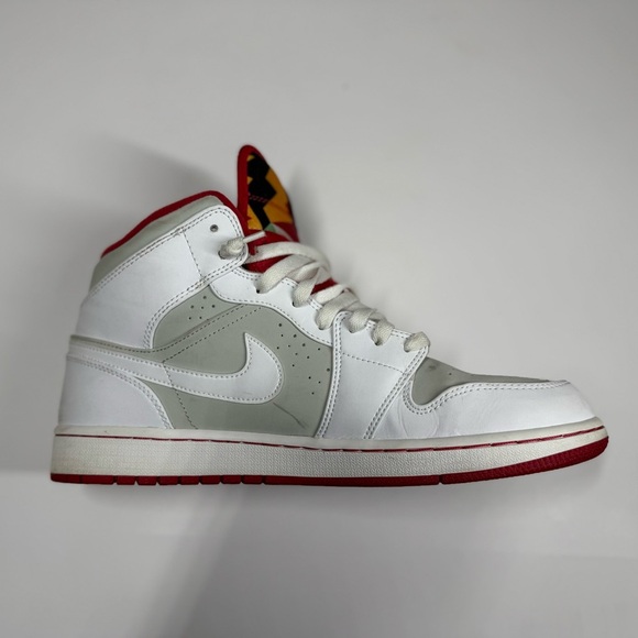 Air Jordan 1 Retro Hare Jordan 2015 - Picture 12 of 14
